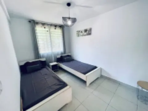 Apartment with jacuzzi Route des plages Hotel a 