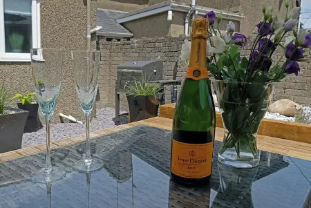 Broom Cottage Close To The Beach & Pwllheli Marina Отели в г. Лланнор