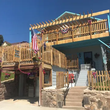 Centrally located in the beautiful Black Hills