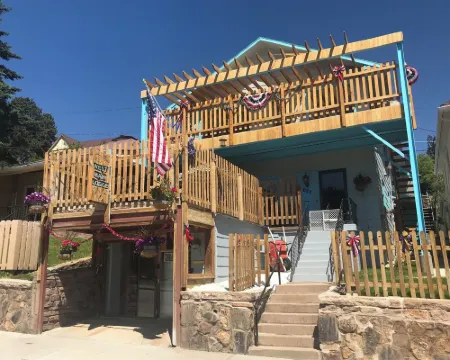 Centrally located in the beautiful Black Hills Hotels in Lead
