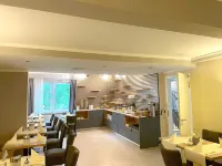 傑塔飯店 霍伊肯洛克保護區附近的飯店