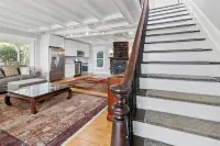 Charming Victorian 2BR Retreat with Porch & Dock – St. Lawrence Riverfront Hotels in Oswegatchie