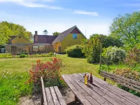 "Agny" - 2.2km from the sea Hotels in Bornholm