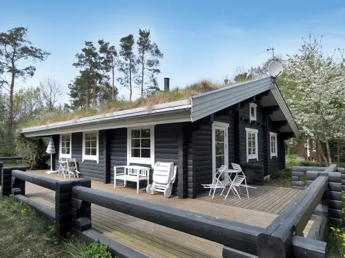 "Brynjolf" - 1km from the sea Hotel a Ronne