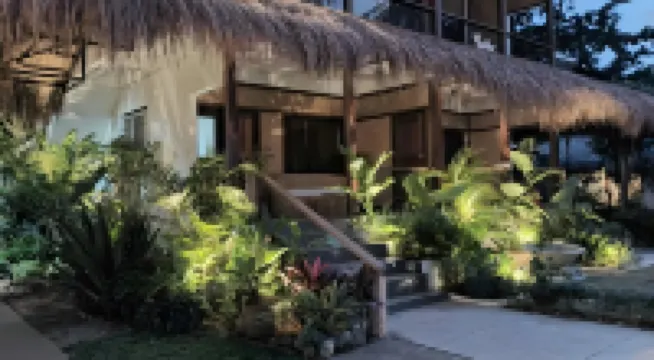 Las Cabanas Beach Resort Hotels near Las Cabañas Beach