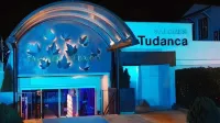 Hotel Tudanca-Aranda II Hotel dekat Estadio El Montecillo