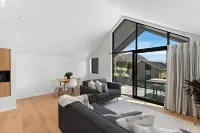 Ahurei Apartments 瓦納卡之樹附近的飯店