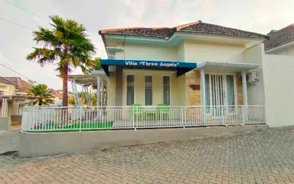 Villa Three Angels by N2K