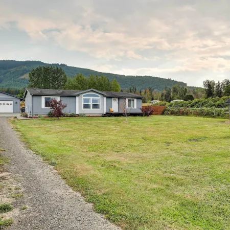 Serene Sequim Retreat w/ Deck: Pets Welcome!