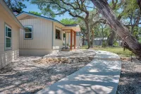 Canyon Lake Vacation Rental < 1/2 Mi to Water! - Bintang 3