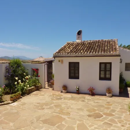 Countryside Villa Escape