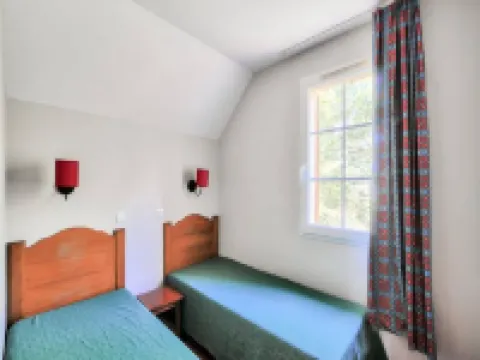 4 Room House 8 People - Prestige Hotels in Monflanquin