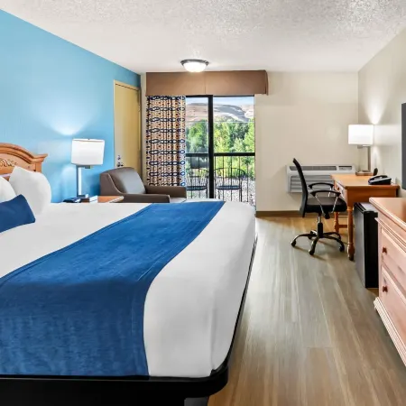 Baymont by Wyndham Yakima Riverfront