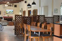 Griya Gendhis Saraswati Hotels in Klaten