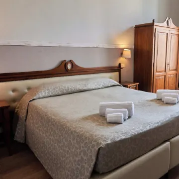 La Collegiata Guest House