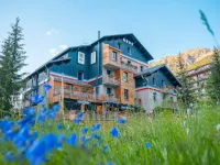 Apartment in Risoul by St Marie Chairlift Hotele w: Vars