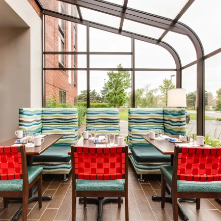 Hotel Indigo CHICAGO-VERNON HILLS by IHG
