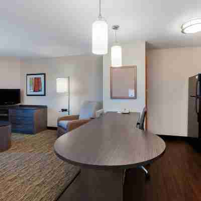 캔들우드 스위트 메드퍼드 Rooms