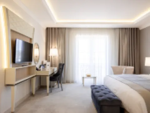 Tresor Le Palais Timisoara, Curio Collection by Hilton Hotels in Timisoara