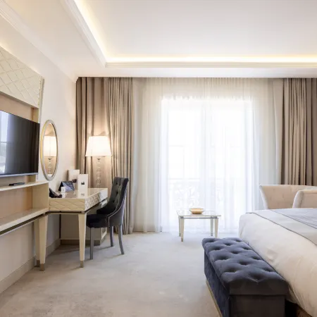 Tresor Le Palais Timisoara, Curio Collection by Hilton