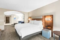 Holiday Inn Express & Suites Pauls Valley
