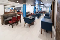 Holiday Inn Express & Suites NORTH BATTLEFORD by IHG - 朝食