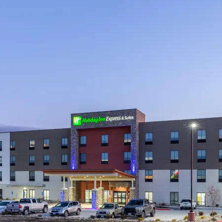 Holiday Inn Express & Suites KEARNEY by IHG