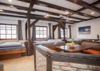 ピステ ウント ペダーレ - ダイネ ブーデ - ダイン アプフェンター (2 ミン ツ フース アム バイクパーク, 2 ミン ツム スキーリフト)