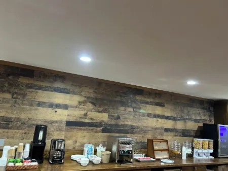 Travelodge by Wyndham Valleyview AB