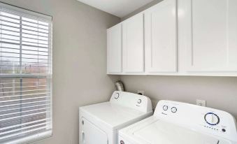 Rockwall Lodge - Close to Branson Strip!