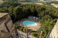 Castello di Baccaresca - piscina