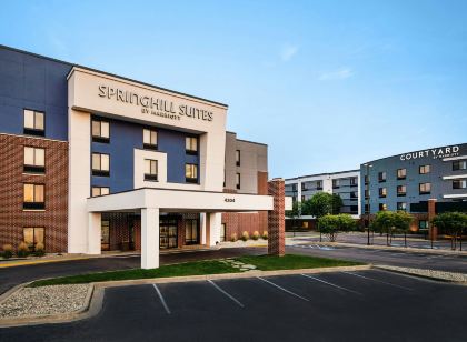 스프링힐 스위트 바이 메리어트 수 폴스