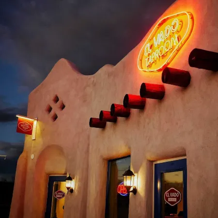 El Vado Motel