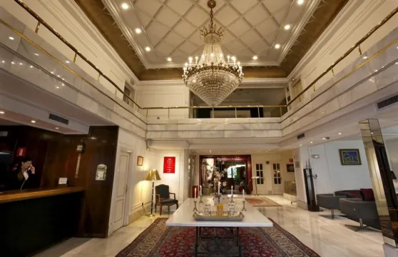 洛佩斯特哈羅酒店