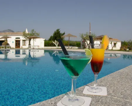 ซานตามาเรียรีสอร์ท โรงแรมในOrosei