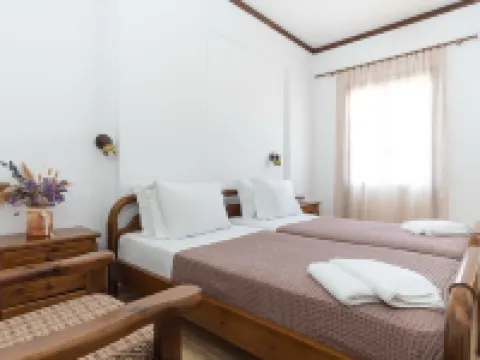 Sunrise Hotel Hotéis em Pythagoreio