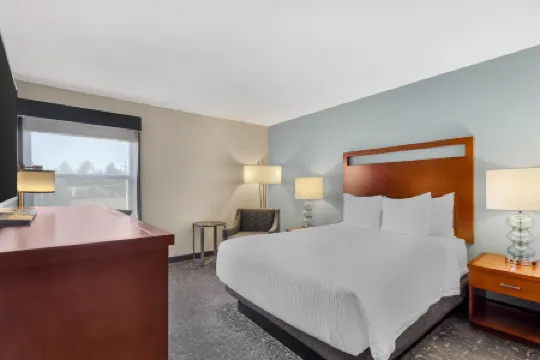 貝斯特韋斯特優質貝靈漢機場優質酒店