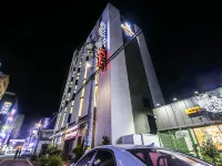 H-Avenue Shinan Branch (Formerly K Hotel) in Gwangju 鄰近光州市立民俗博物館的酒店