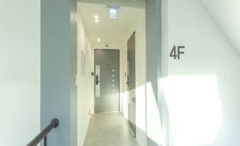 How about taking a bath in Pohang