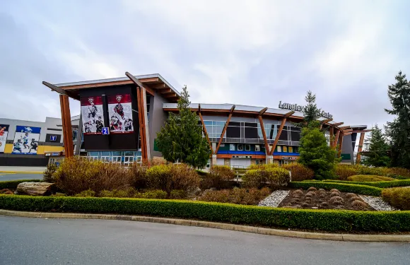 Holiday Inn Express & Suites 蘭利智選假日酒店