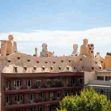 Quartprimera Apartments Hotel Exterior