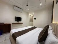 Hotel Anantshree Inn Shree Mahakaleshwar Temple Ujjain - 3 ดาว