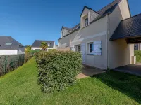 Peaceful Coastal Stay with Access to Pool Hotels in Saint-Nic