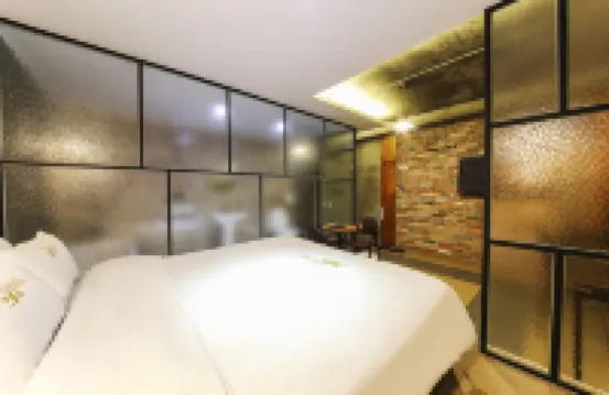 Yeosu Hakdong JA Self Check-in Motel