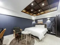Busan Daeyeondong Hotel Onna Hotels near أوريوكدو سكاي ووك