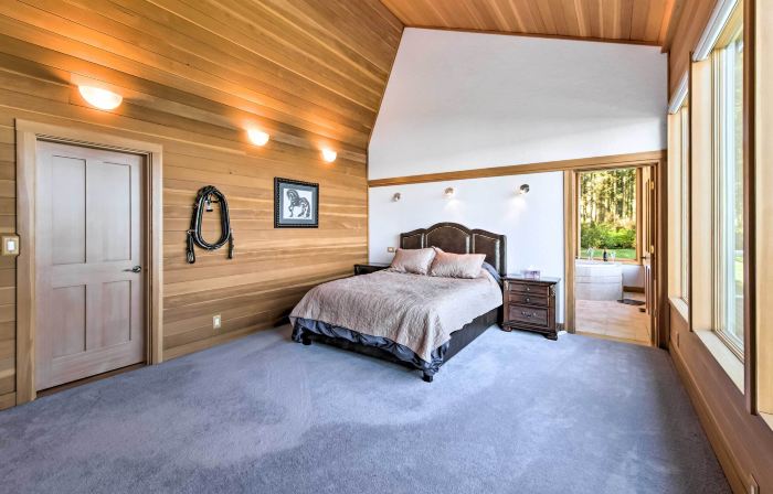 Marrowstone Island Home 20 Mins to Port Townsend!