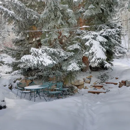 Eclectic Eagle-Vail Condo 2 Miles to Beaver Creek
