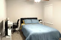 4 Mi to OU Campus & Stadium! Suburban Norman Home Hotels in 