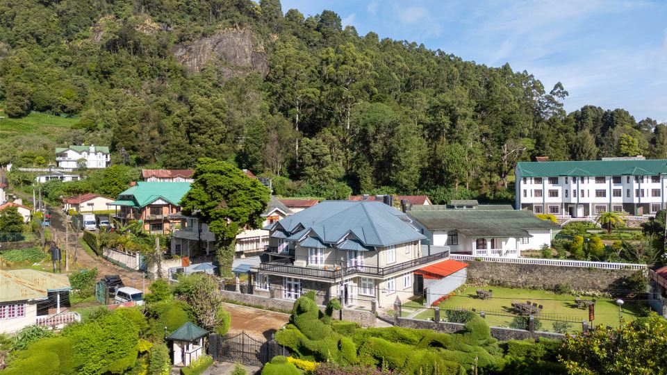 Grand Bungalow Nuwara Eliya by Seven Angels
