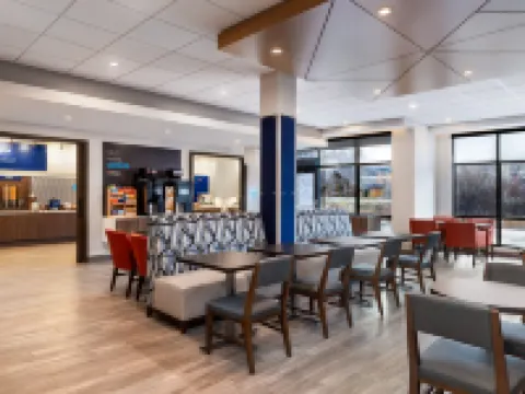 Holiday Inn Express & Suites Steamboat Springs by IHG Hotels in Steamboat Springs